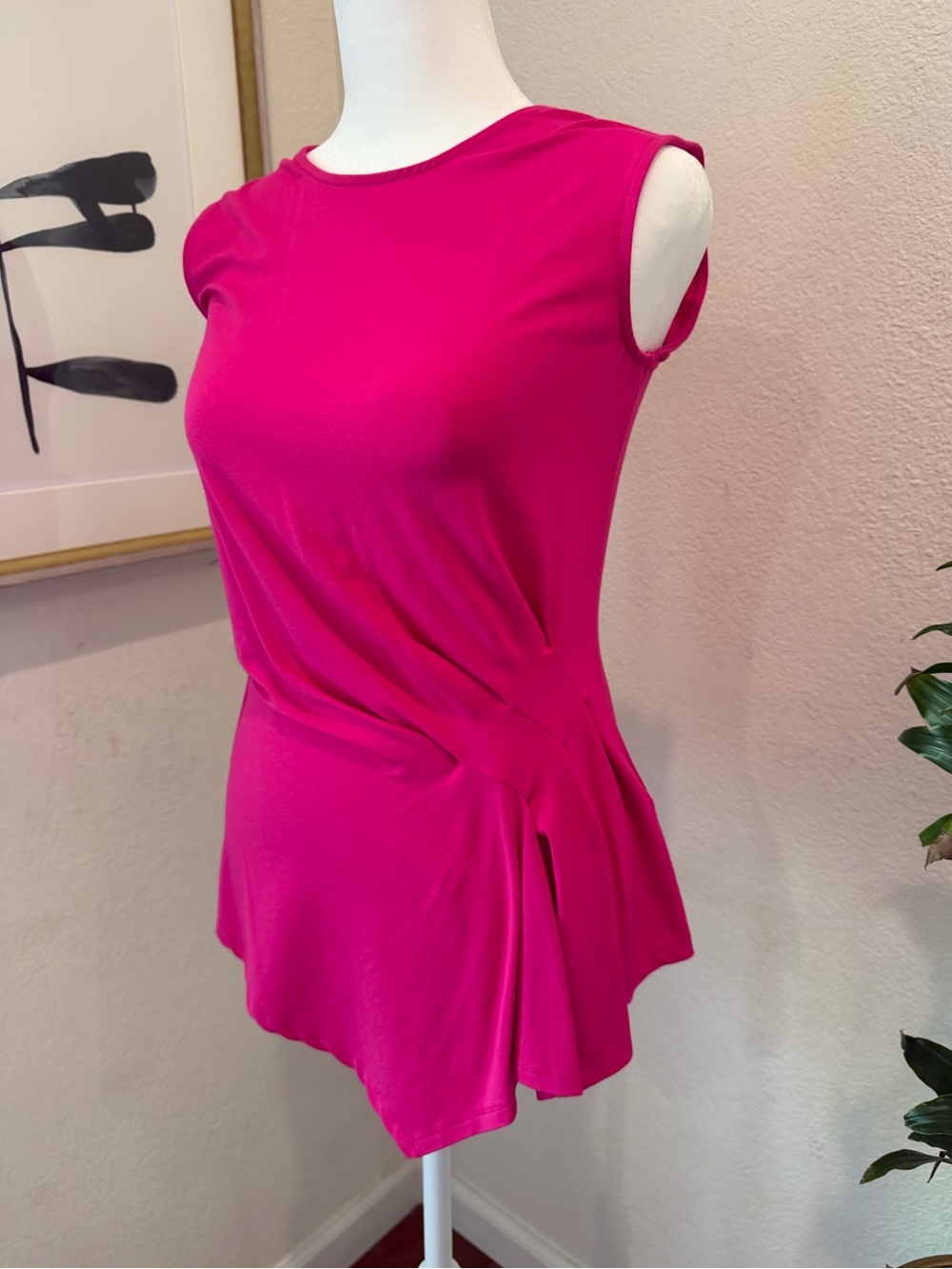 Vince Camuto Magenta Pink Asymmetric Drape Knot Sleeveless Top - Picture 2 of 6